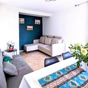 appartement-3-pices-seulement-5km-de-paris-for-2-to-6-guests.fr-paris.fr/